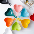 Ceramic heart shape bowls color glazed ceramic bakeware sets with handle